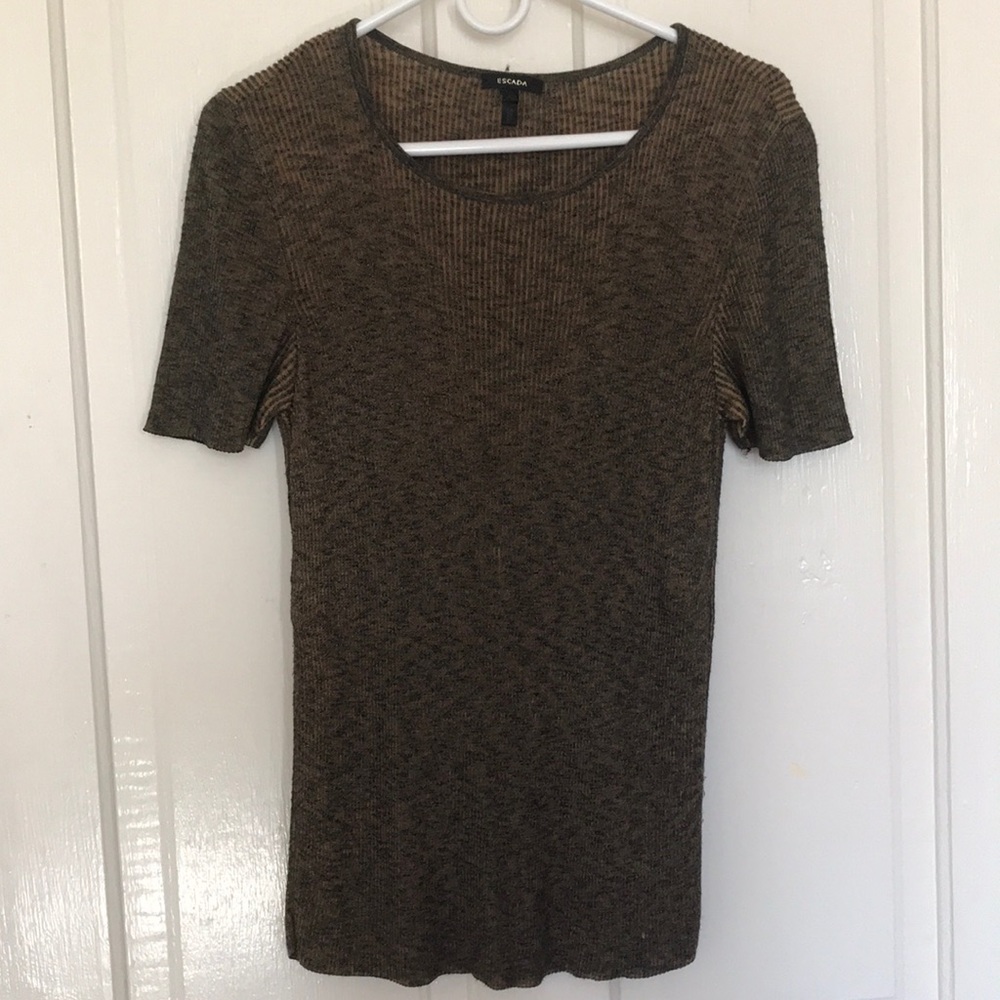 Escada rayon top with rich color.